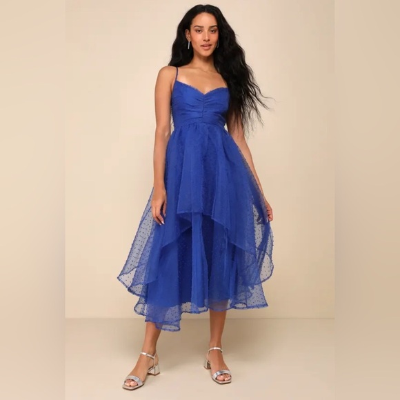 Lulus favorite event cobalt blue Swiss dot pleated tiered midi dress Sz S nwot - Picture 1 of 5